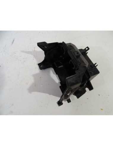 Support batterie HONDA PCX 125 - 2018-2020 - 81320-K96-D000 - Occasion