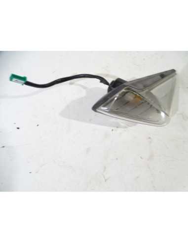 Clignotant arrière droit YAMAHA MAJESTY S 125 L3EYAMML000J559 - 2014 - Occasion - état moyen