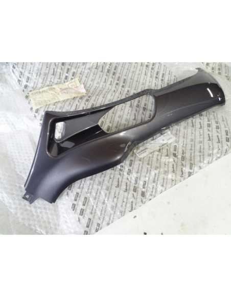 Bas de caisse gauche PIAGGIO X8 125 - PIAGGIO 62024500ES