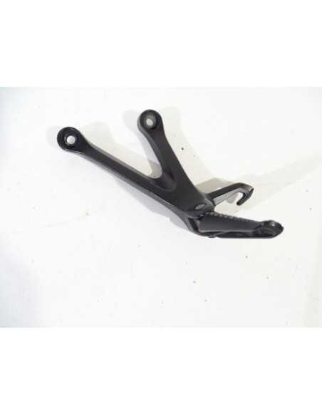 Platine repose-pied arrière gauche SUZUKI GSXR 1000 - 2018 - 17K - Occasion
