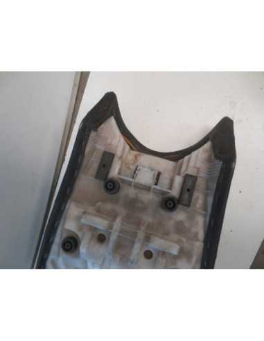 Selle YAMAHA FZ6 600