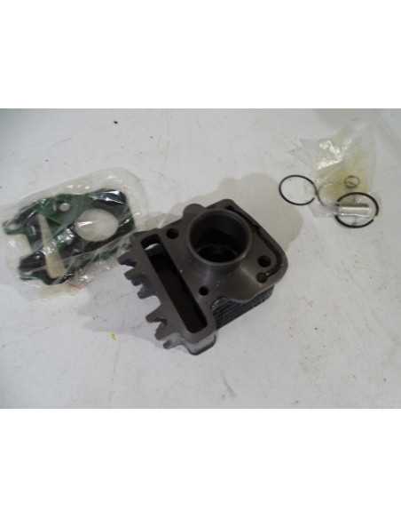 Bloc cylindre et piston PIAGGIO ZIP 50 - 2017 - État neuf