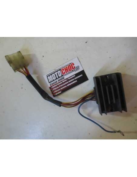 Régulateur APRILIA SCARABEO 125 - SH572-12