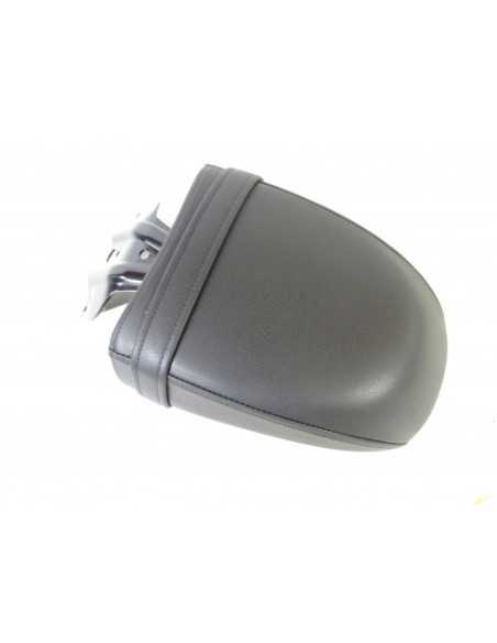 Selle arrière TRIUMPH ROCKET III 2300 - 2004 - TRIUMPH 2301821 - État neuf