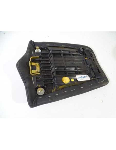 Selle arrière TRIUMPH DAYTONA 675 - 2006 - TRIUMPH A9701166