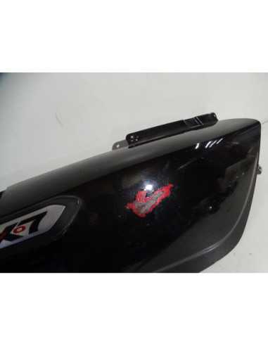 Flanc de selle droit PIAGGIO X7 300 - 2008-2012 - PIAGGIO 653816 - Occasion