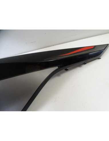 Flanc de selle droit HONDA FORZA 300 - 2018-2020 - 83500-K0B-T000 - Occasion