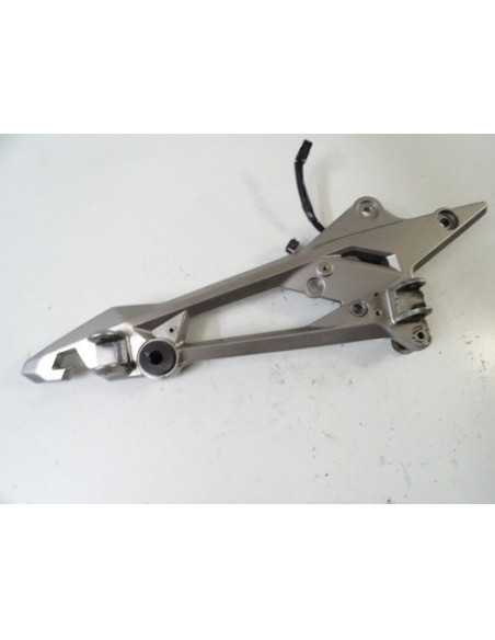 Platine repose-pied droit KAWASAKI Z800 800 - 2013-2016