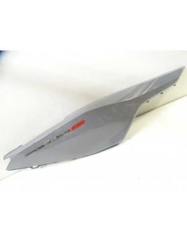 Flanc de selle droit HONDA FORZA 300 - 2018-2020 - 83500-K0B-T000 - Occasion