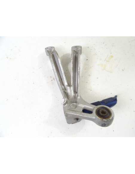 Platine repose-pied arrière droit SUZUKI GSXR 1000 - 2002 - Occasion