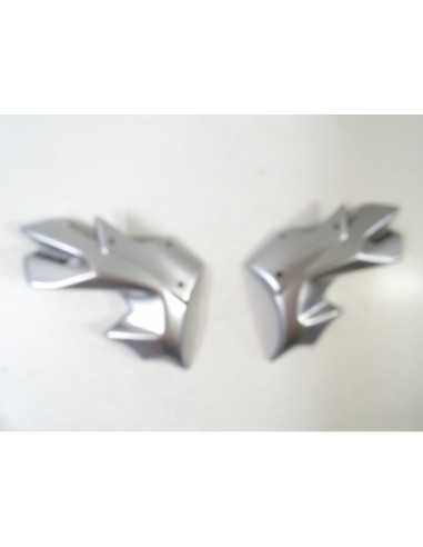 Entourage de phare HONDA CBF 600 - 2008 - État neuf