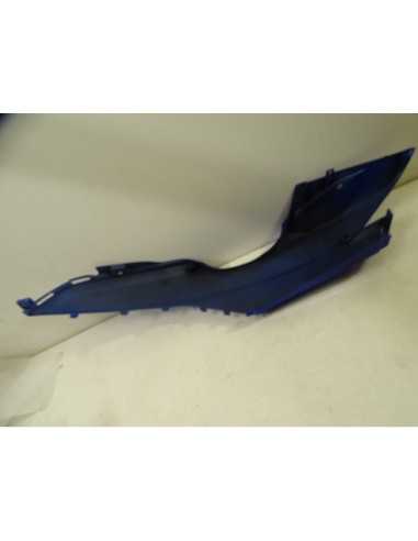 Flanc de selle droit SUZUKI BURGMAN 125 - 2002-2006 - 47111-49F00 - Occasion - très bon état