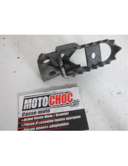 Repose-pied droit YAMAHA DTX 125