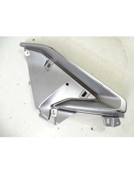 Flanc de carénage droit HONDA FORZA 125 - 2018-2020 - 64530-K0B-T000 - Occasion