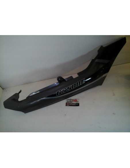 Flanc de selle droit SUZUKI GSE 500 - 4111-01-D00