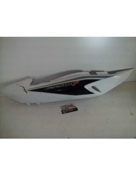 Flanc de selle droit SUZUKI GSF 500 - 2007