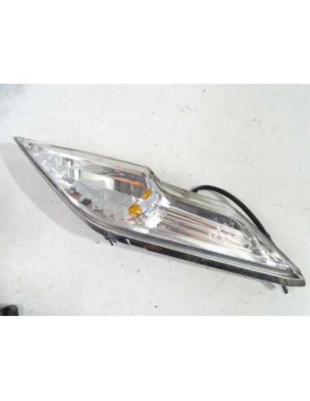 Clignotant avant gauche KYMCO DINK 50 - 2013 - 33700-LEA5-E00 - Occasion