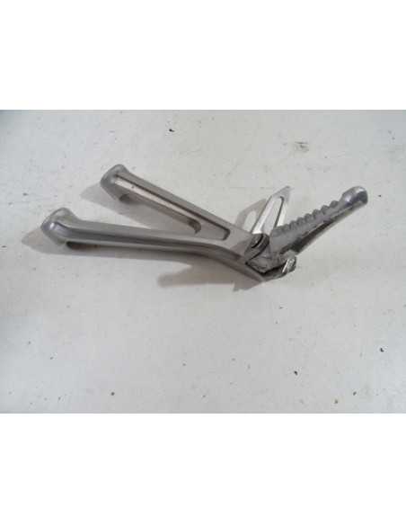 Platine repose-pied arrière gauche HONDA CBR 650 - 2019-2021 - MKN-L1 - Occasion