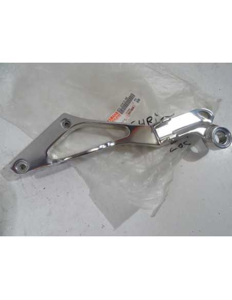 Platine repose-pied arrière gauche YAMAHA TDM 850 4TX - 1996-2001 - 4TX-27412-00