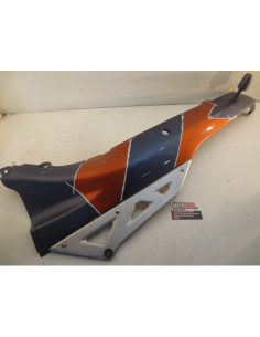Flanc de selle gauche SUZUKI GSXF 750 - 1989-1995 - 47211-20C00 D
