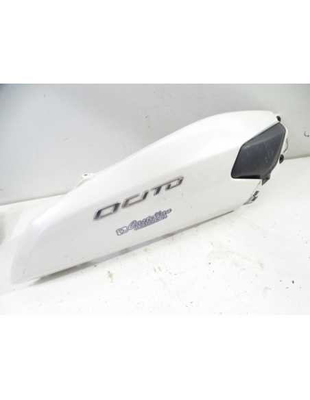 Flanc de selle droit YAMAHA N-MAX 125 - 2015-2017 - 2DP-F1721-00 / 2DP