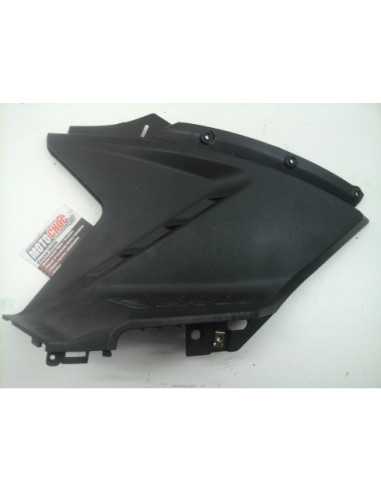 Cache latéral gauche KYMCO AGILITY 125 - 83610-ALJ8-E00-IT