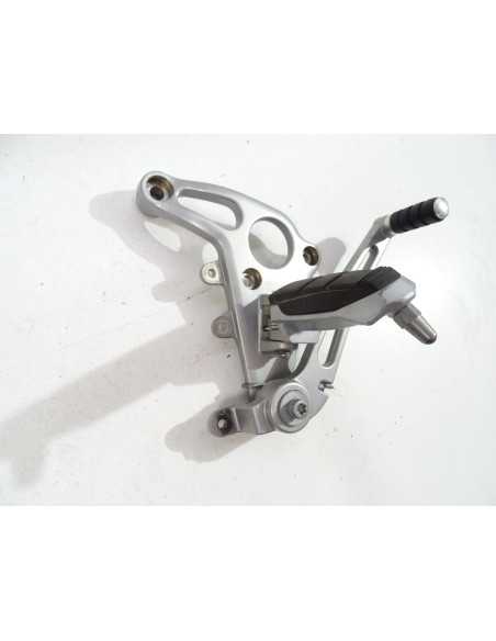 Platine repose-pied droit BMW R1150R - 2003 -