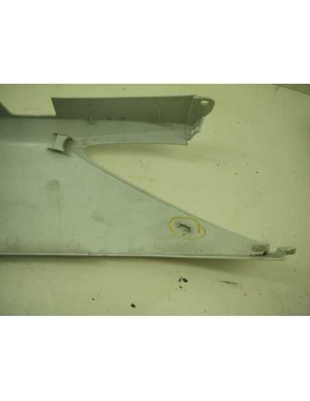 Flanc de selle droit YAMAHA X-MAX 125 37P - 2010-2014 - 37P-F1741 - Occasion - état moyen