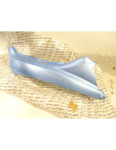 Flanc de selle gauche PIAGGIO MP3 125 - 2007 - 62444600AF État Neuf