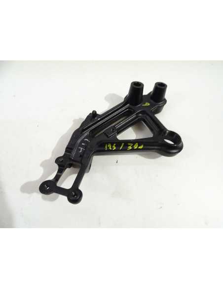 Platine repose-pied avant droit KTM DUKE 390 - 2017/2020 - Occasion