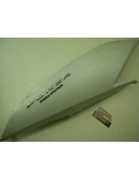 Flanc de selle droit HONDA FORZA 125 - 2015-2017 - 83500-K40-F000