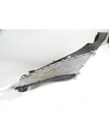 Flanc de selle gauche PIAGGIO BEVERLY 350 ZPAM69400- 2013/2014 -