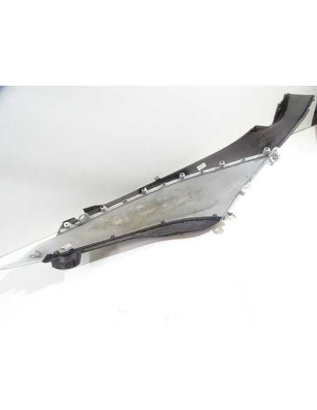 Flanc de selle gauche PIAGGIO BEVERLY 350 ZPAM69400- 2013/2014 -