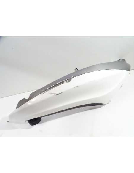 Flanc de selle droit PIAGGIO BEVERLY 350 ZPAM69400 - 2013/2014 - Occasion