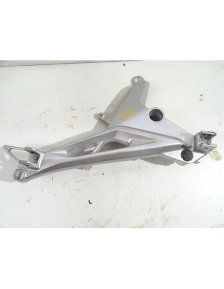 Platine repose-pied droit HONDA CBF 125 - 2015/2020 - Occasion