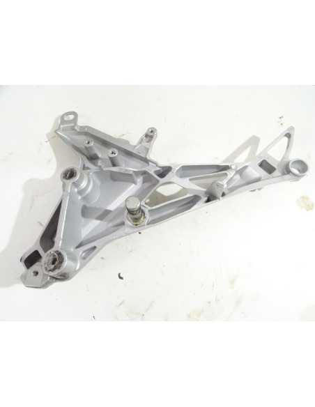 Platine repose-pied droit HONDA CBF 125 - 2015/2020 - Occasion