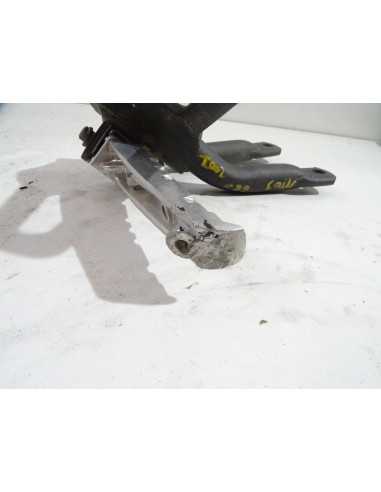 Platine repose-pied droit YAMAHA MT03 660 - 2007 - Occasion