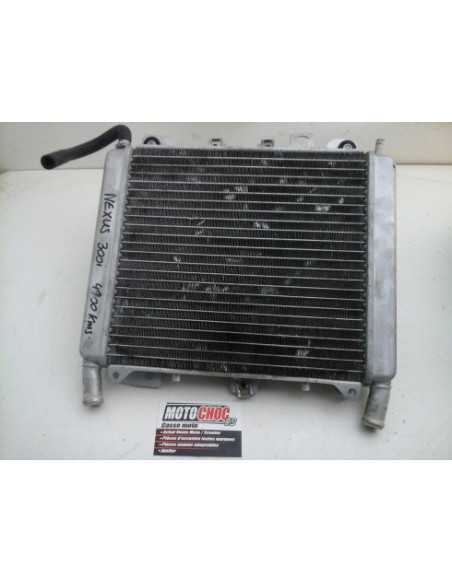 Radiateur d'eau GILERA NEXUS 300