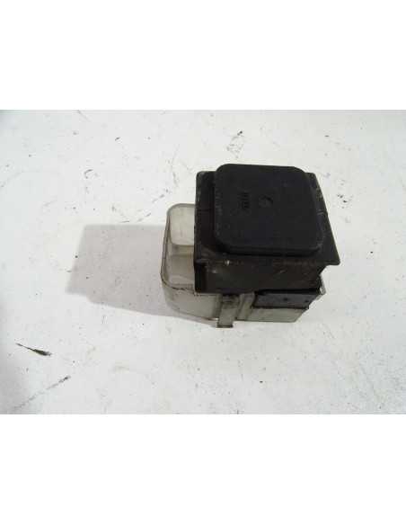 Relais de démarreur SUZUKI BURGMAN 400 - 2002/2006 - Occasion