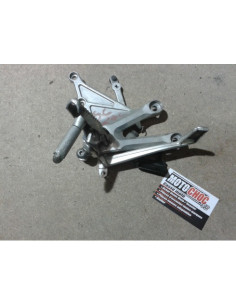 Platine repose-pied avant droit droit HONDA CBR 900 SC57C