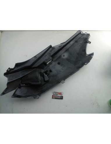 Flanc de selle gauche SUZUKI BURGMAN 650 - 2013-2015 - 47211-26J00