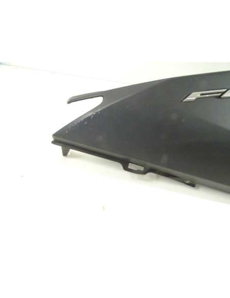 Flanc de selle droit HONDA FORZA 350 - 2021 - 83500-K1B-T000 Occasion