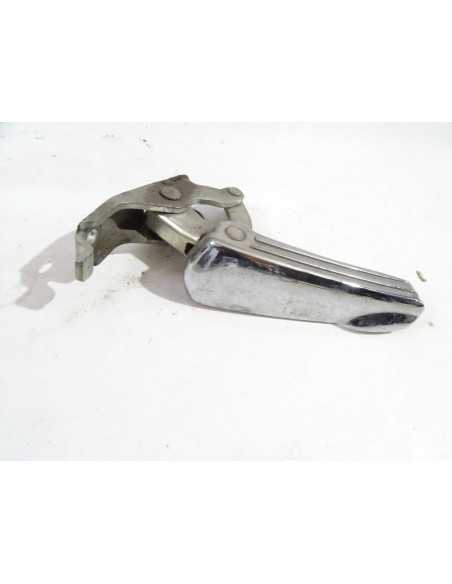 Platine repose-pied arrière gauche VESPA GTS 125 Occasion