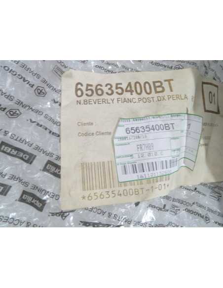 Flanc de selle droit PIAGGIO BEVERLY 125 - 2010/2015 - 65635400BT