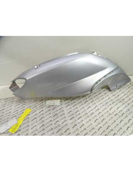 Flanc de selle droit PIAGGIO FLY 125 - 2007/2016 - 62198600F2 État Neuf