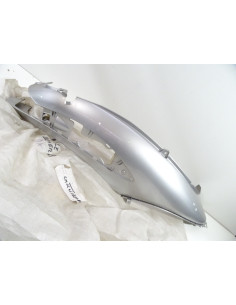Flanc de selle droit PIAGGIO BEVERLY 125 - 2002 - CM02460100A7 État Neuf 2