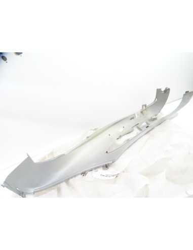 Flanc de selle droit PIAGGIO BEVERLY 125 - 2002 - CM02460200A7