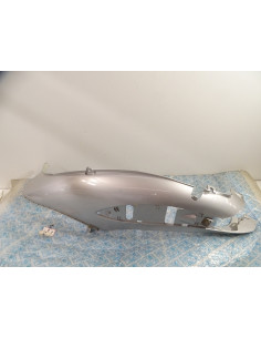 Flanc de selle gauche PIAGGIO BEVERLY 125 - 2002 - CM02460100A7 État Neuf 2