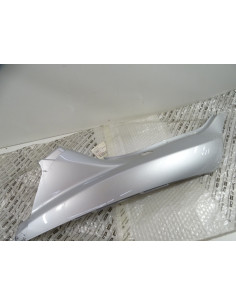 Flanc de selle droit PIAGGIO MP3 300 - 2009/2014 - 62444700EU État Neuf