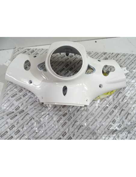 Couvre guidon inférieur VESPA PRIMAVERA 50 - 2013/2017 - 67364700BR État Neuf
